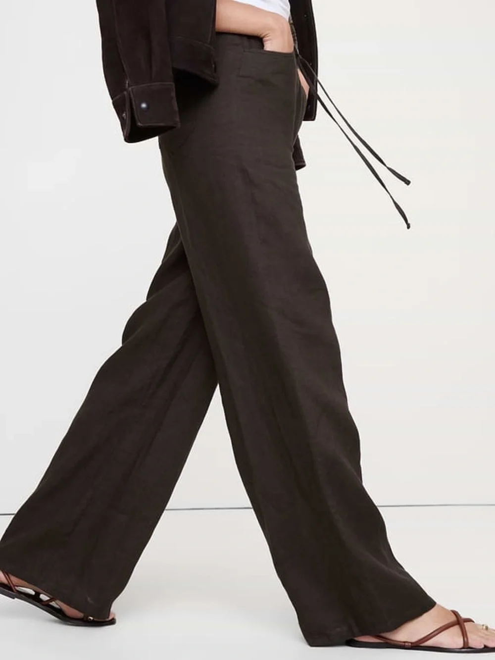 BANANA REPUBLIC THE STUDIO WIDE-LEG DRAWSTRING PANT IN LINEN